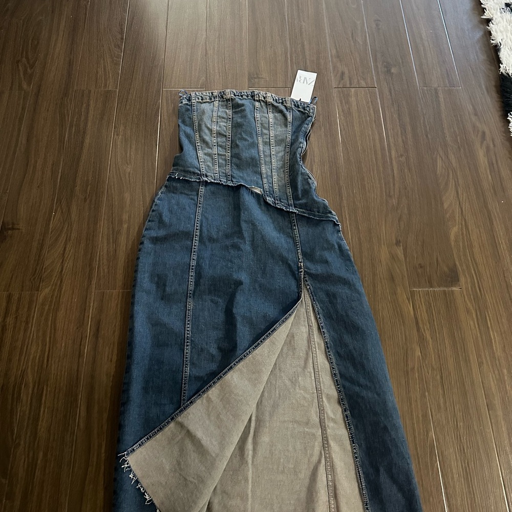 Zara halted denim split dress - Picture 6 of 9